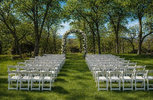 Smartville Cottage | Private Wedding Retreat with Casita, Camping and Celebration Space