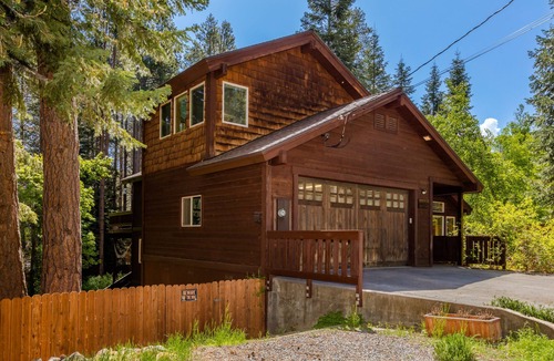 Truckee House | Prosser Paradise Hot Tub, Arcade, Walk 2 Prosser Reservoir, Exercise Equip, Kid Toys & Air Purifiers