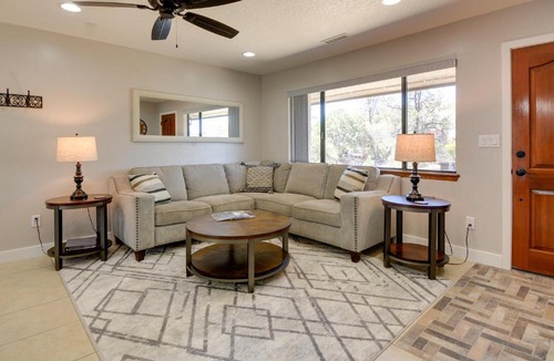 Diamond Valley House | Putting Green & Patio: Central Prescott Home