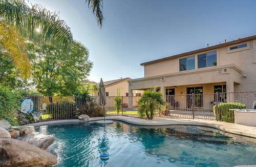 Superstition Springs House | Puzzle House-Private pool/fire pit/quiet neighborhood/Close to shopping/entertainment/golfing