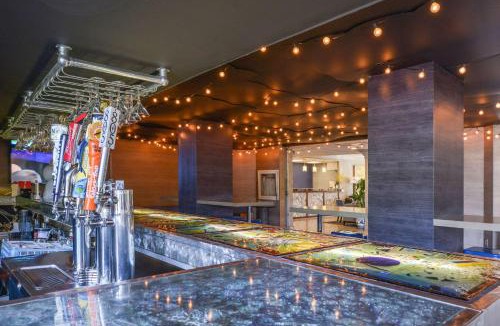 South Montebello Hotel | Quality Inn & Suites Montebello - Los Angeles