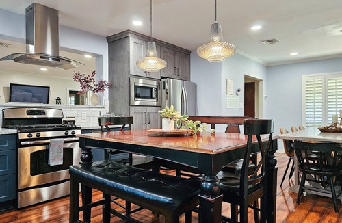 Alhambra House | Quiet Central Phx Home w/enclosd yard, jungle gym