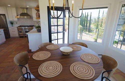 Bonsall House | Racehorses Saltwater Pool Spa Passion Fruit Farm