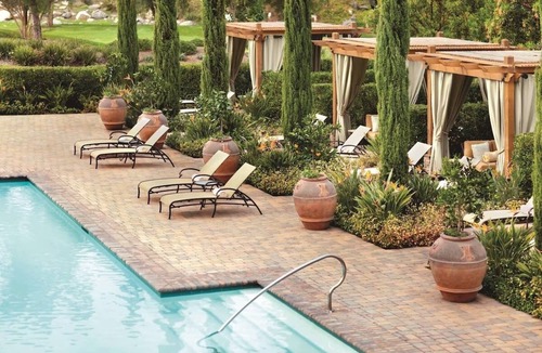 Rancho Bernardo Hotel | Rancho Bernardo Inn King Room with Lush Garden or Fountain View