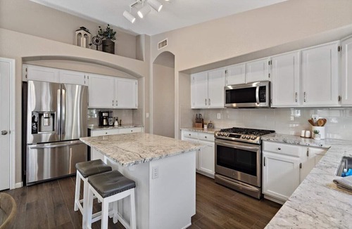Lakewood House | Relaxing Oasis in Ahwatukee - 3 bedroom plus office