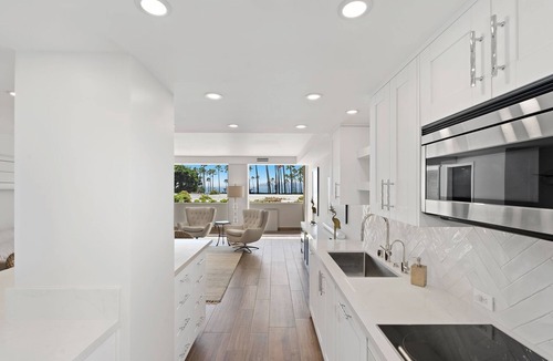 Coronado Condo | Renovated Beachfront Coronado Condo with Ocean Views!