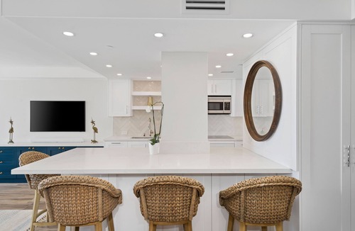 Coronado Condo | Renovated Beachfront Coronado Condo with Ocean Views!