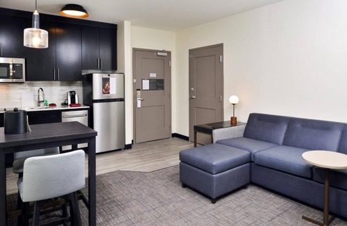 Greenacres Hotel | Residence Inn by Marriott Bakersfield West