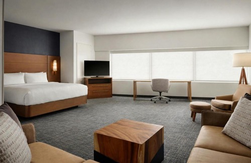 Ventura Hotel | Residence Inn by Marriott Ventura Beach