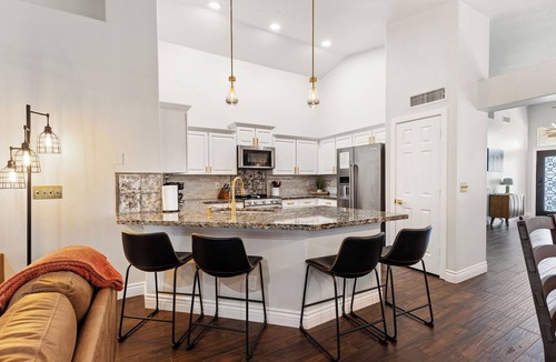 Ocotillo House | Resort‑Style Fairway Home Private Pool, Spa, Putting Green, Fire Pit, Game Rm