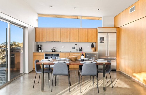 Yucca Valley House | Rock Reach House by Fieldtrip | Boulders + Views