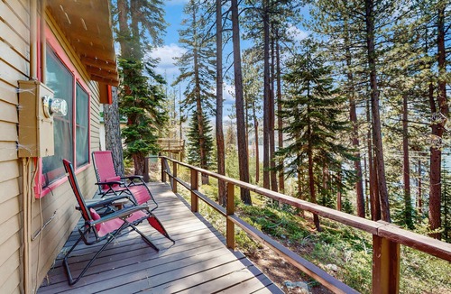 South Lake Tahoe Cabin | Romantic Cabin Escape on Fallen Leaf Lake - Dog Friendly