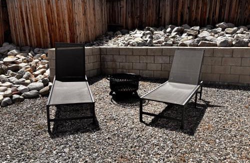 Victorville House | Route 66 Rest Stop Retreat