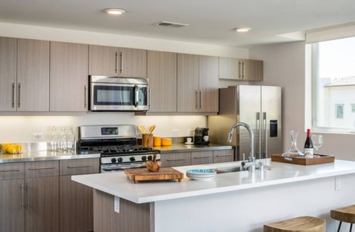 Playa Vista Condo | Runway Playa Vista 2BR Escape w Pool