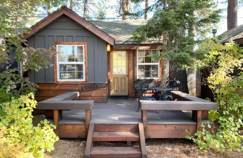 Tahoe Vista Hotel | Rustic Cottages