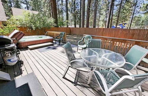 Bijou Park Cabin | Rustic Rental Cabin with Hot Tub near Heavenly Ski Resort in South Lake Tahoe, California