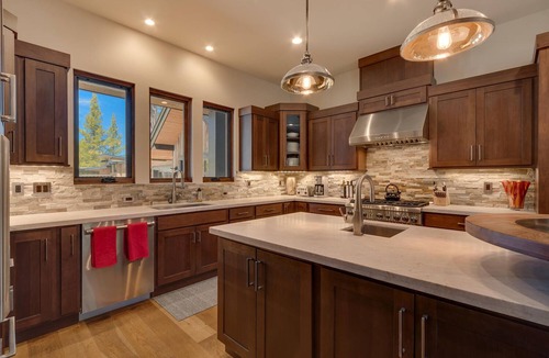 Truckee House | Sage Hen at Grays Crossing - Gorgeous 4BR 4BA Home w/Private Hot Tub