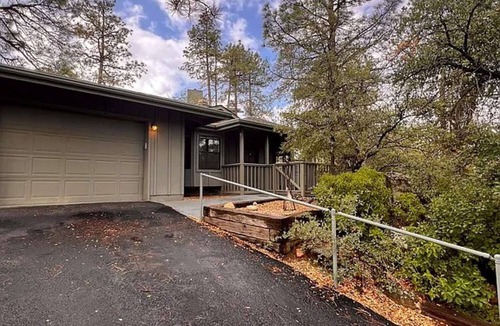 Prescott House | Sagewood Cottage: A private home with comfort, style, amazing amenities, and Tranquil location!