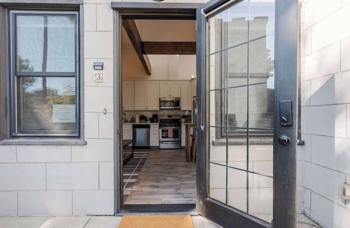 Mission Hills House | San Diego Escape | 7 Private Units | Sleep 30+