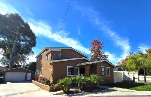Mission Valley West House | San Diego Fun-Gameroom & Gazebo-Centrally Located!