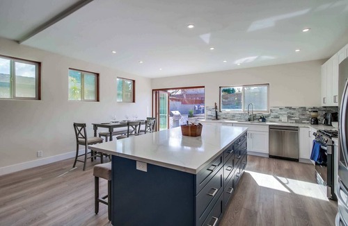 Loma Portal House | San Diego Luxury Haven with Heated Pool/Hot Tub