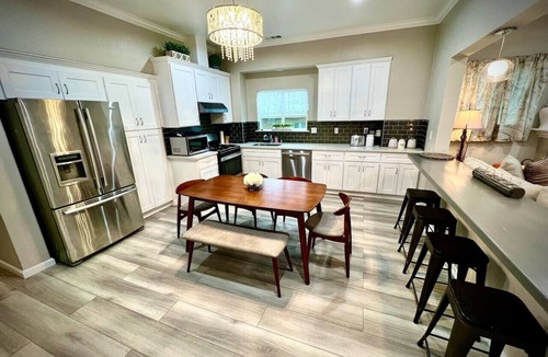 Willow Glen House | San Jose - 8 bedroom 4 bath