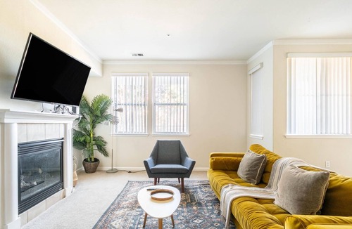 Central San Mateo Apartment | San Mateo 3BR near Caltrain