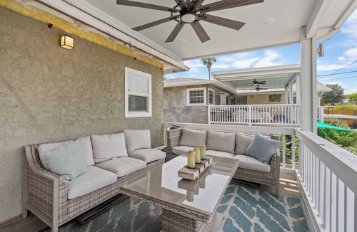 Northwest San Pedro House | San Pedro 5BR | Pool + Hot Tub + Views | C&C