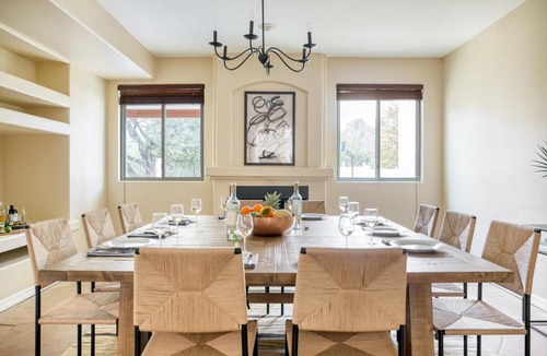 Paradise Valley Village House | Sandstone by AvantStay Spacious Desert Oasis w Pool BBall Crt Movie Room