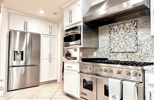 Southwest Anaheim House | Santa Ana Royal prestige home/pool-spa resort style/Disneyland/Beaches/16guest