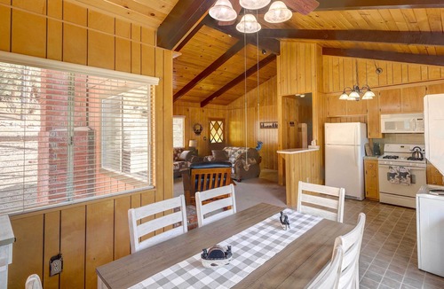 Pine Mountain Club Cabin | Scenic Cabin: Pine Mountain Club Community!