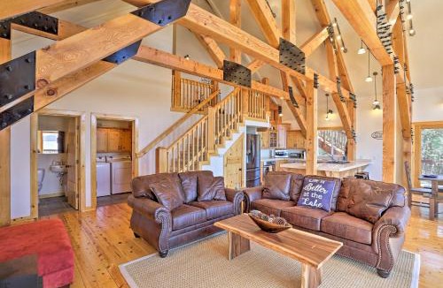 Susanville House | Scenic Susanville Cabin w/Deck on Eagle Lake