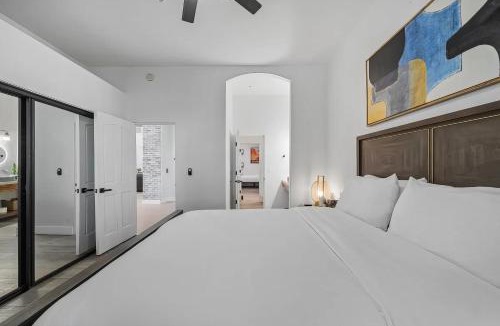 Pinnacle Peak House | Scottsdale Oasis Resort - Pool Hot Tub & Pickleball