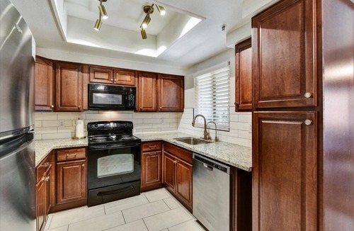 Central Scottsdale Condo | Scottsdale's Finest Luxury Living Condo in Heart of N. Scottsdale - 1B/1B