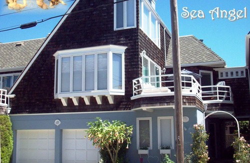 Seabright House | Sea Angel est. 2004-Beach Bliss Views Serenaded by Ocean Waves @ Seabright Beach