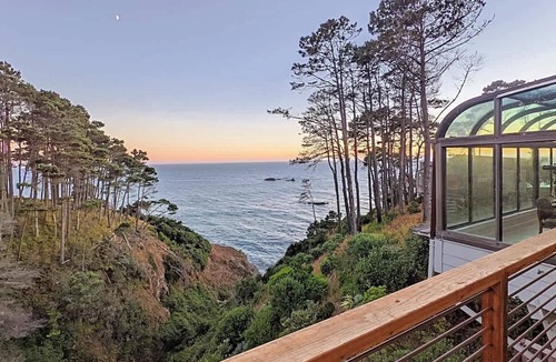 Gualala House | Seaflower Cove: Spacious 4bd Oceanfront Retreat