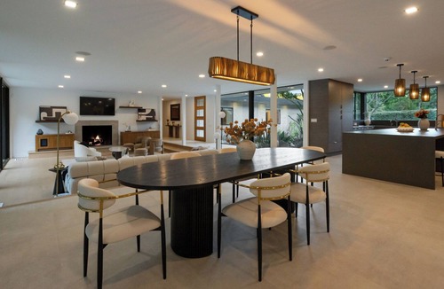 Beverly Glen House | Secluded Beverly Hills Retreat/1-Acre Oasis