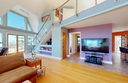 Gualala House | Secluded Ocean-View Retreat: Coastal Gualala Home