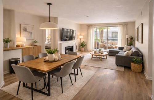 Marina del Rey Apartment | Serene 1BR & 2BR MDR Escape Minutes to Venice Beach with Spa & Gym