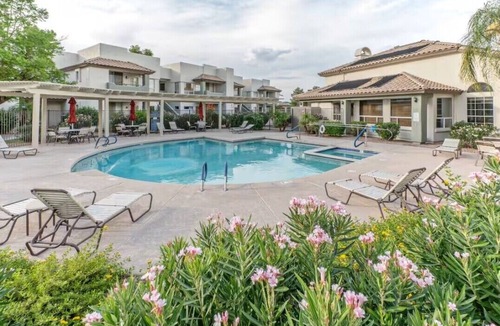 Chandler Condo | Serene Lakefront Unit with Fabulous Views, Heated Pools, Spas, Pickleball, Gym,