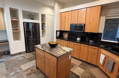 Prescott House | Serene Luxe Prescott Pines Hideaway, Games + Epic Views, Sleep 16+, Fun For All!