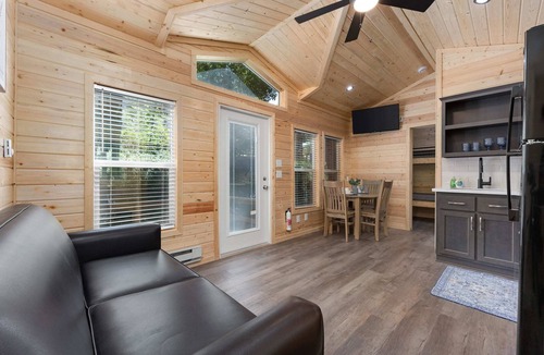 Kernville Cabin | Serenity Cabin at KRS Campground (Cabin 24)
