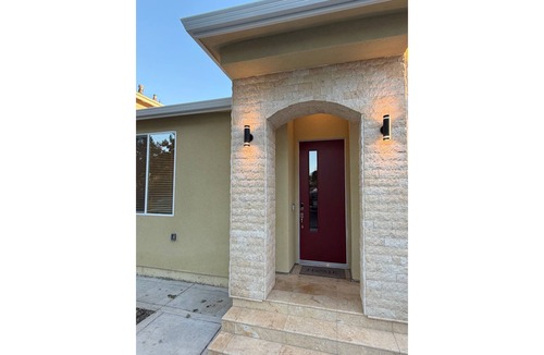 Mountain View House | Silicon Valley Estate – Steps from Rengstorff Park