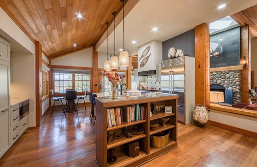 Truckee House | Skidder - Luxury 3500 sqft - Northstar 4+BR w Game Room, Private Hot Tub Sauna, & HOA Amenities