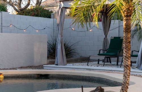Mountain Vista Ranch House | Sky View Paradise– Cozy 3BR Home with Private Pool in Prime Surprise Location