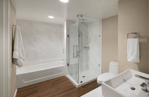 Union Square Hotel | Sleek Hotel Catering to Both Leisure and Business Travelers! Parking
