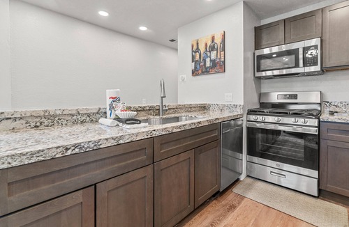 Boulder Bay House | Snow Ridge Condo - Lakefront Complex, Walk to Lake, Heated Pool