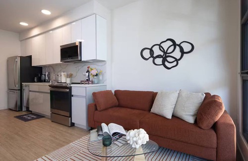 Downtown Apartment | Soho Vibes In The Heart Of Santa Monica