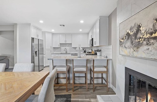 South Scottsdale Villa | Solace | Pool, Hot Tub, Cabana, Fire Pit, Outdoor Living, Sleeps 22 | Old Town Scottsdale