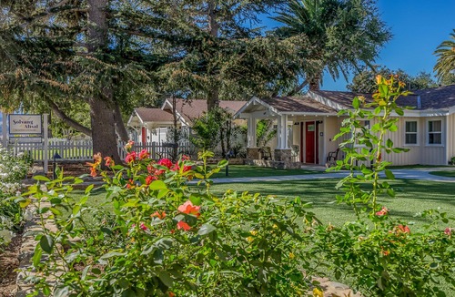 Solvang House | Solvang Alisal Cottages - Rose 1
